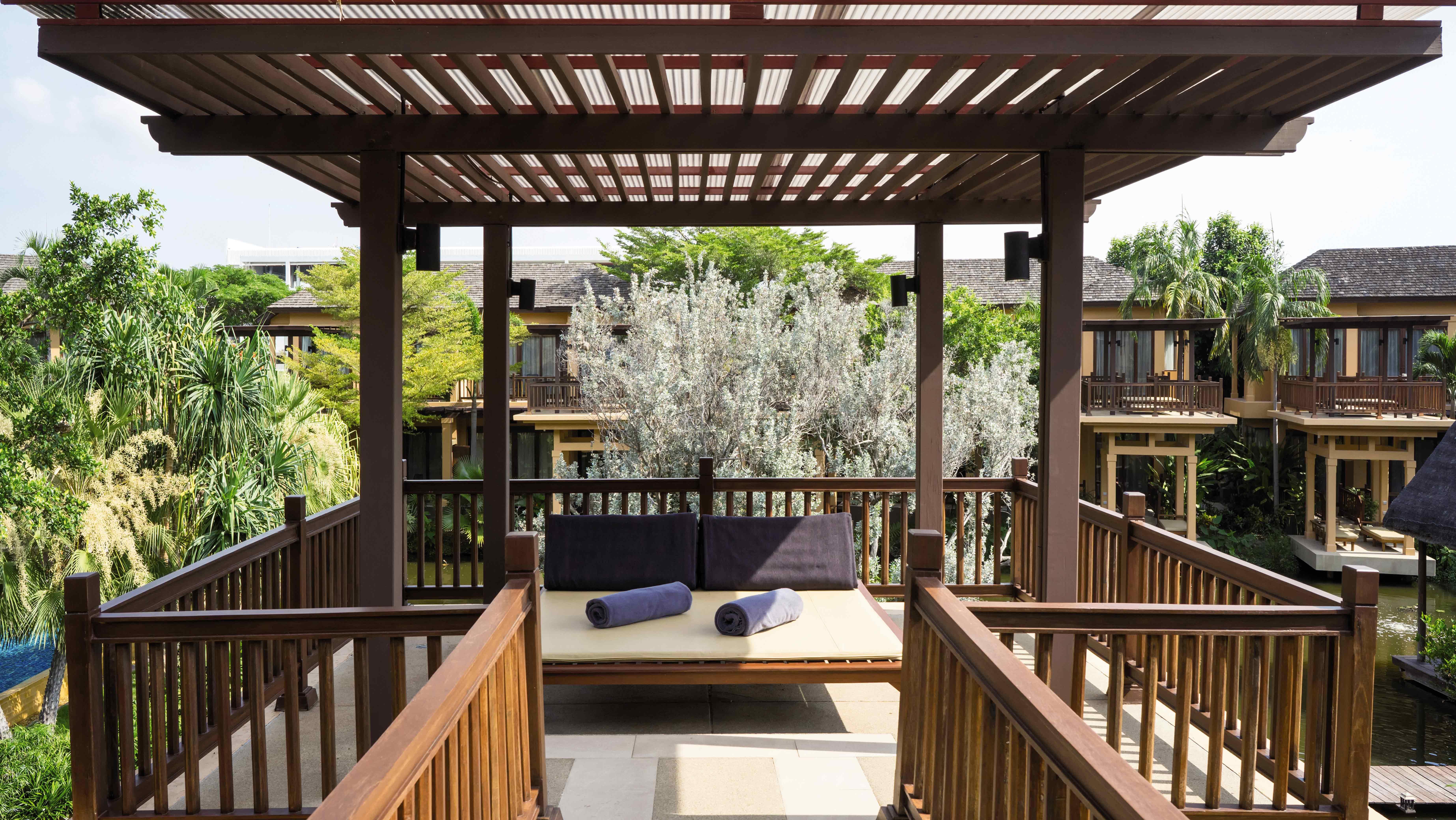 Moevenpick Asara Resort & Spa HHQ Exterior foto