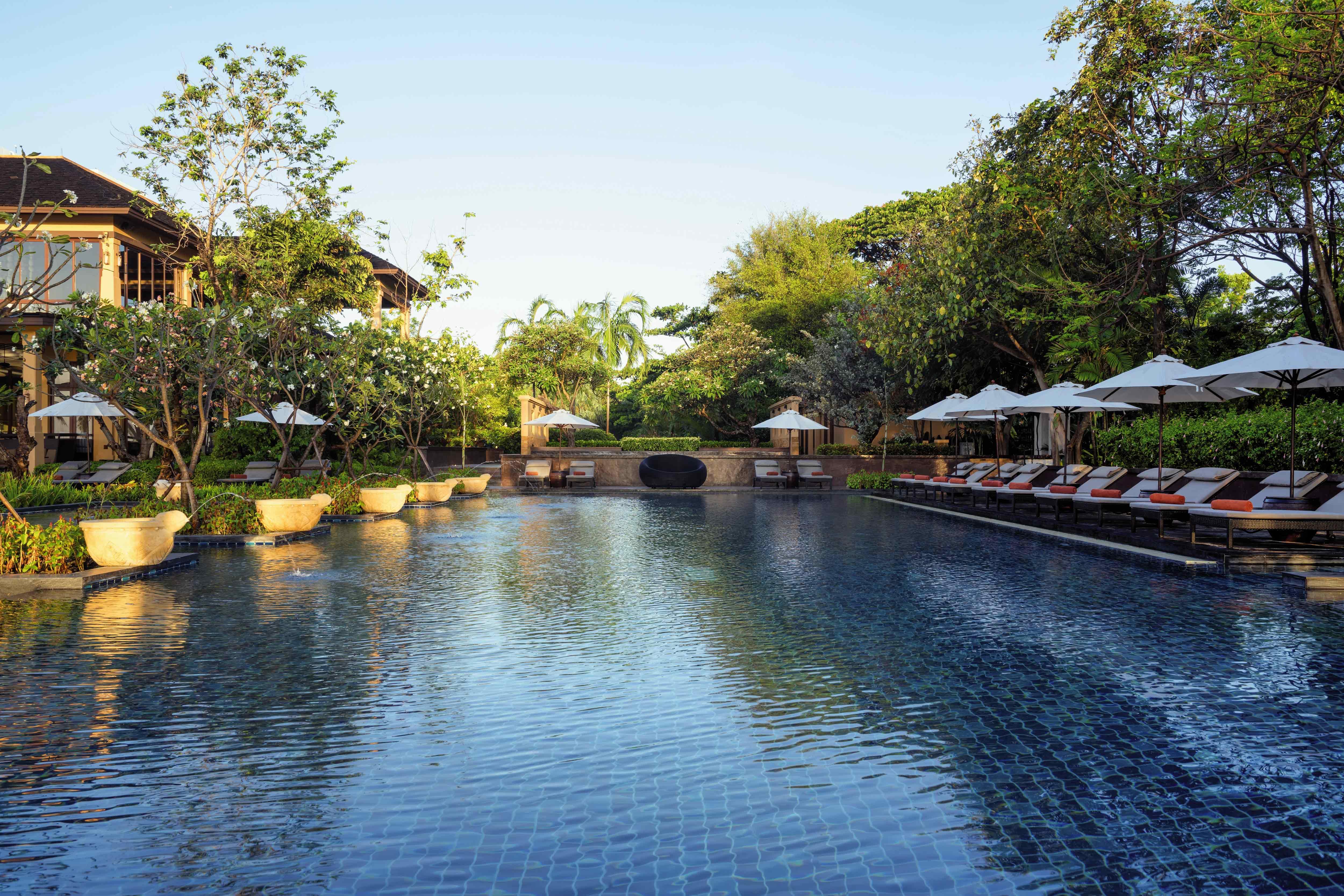 Moevenpick Asara Resort & Spa HHQ Exterior foto