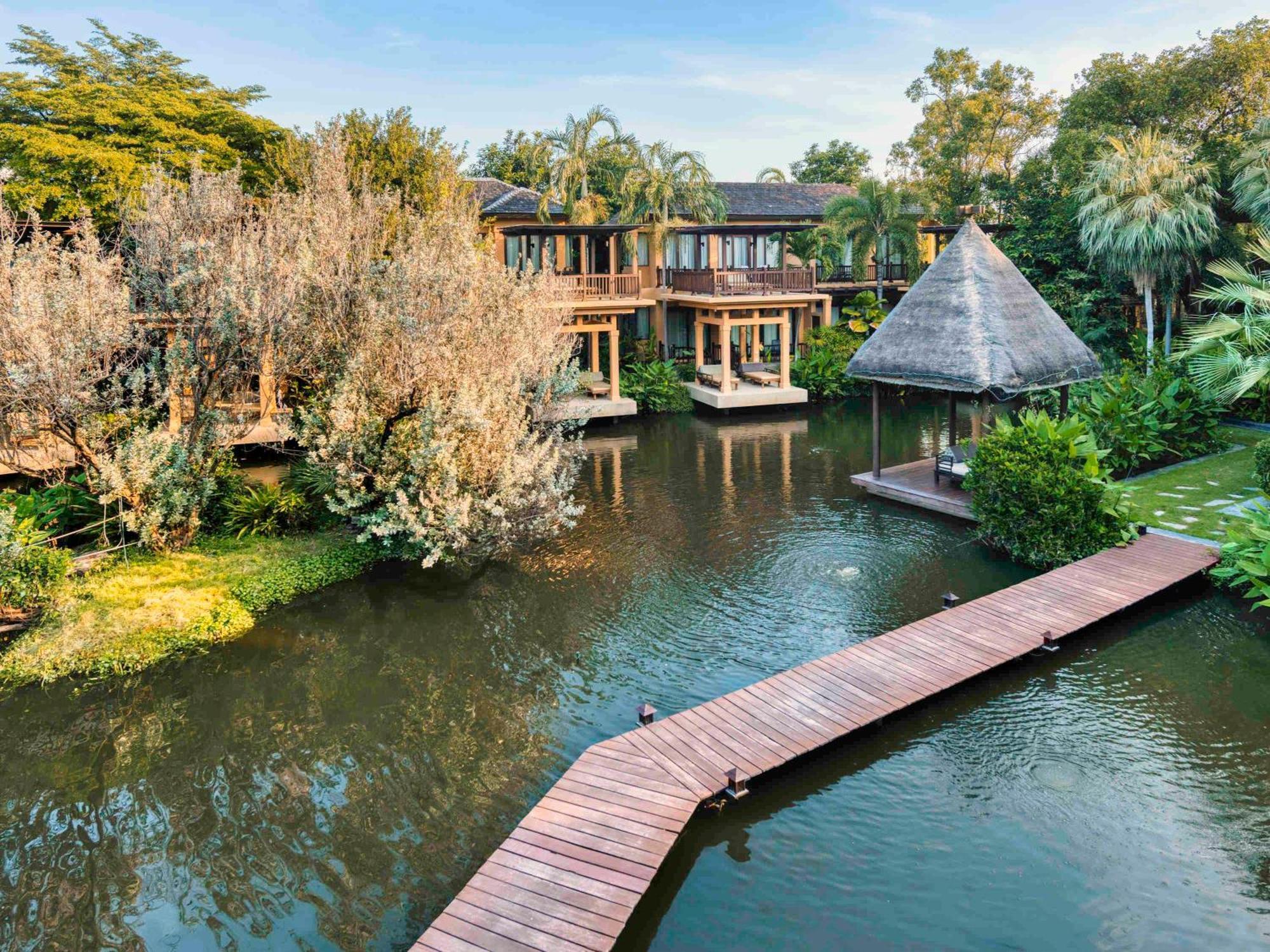Moevenpick Asara Resort & Spa HHQ Exterior foto